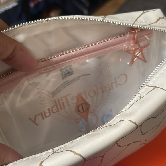 YSL Beauté White and Gold Makeup Bag - Picture 7 of 7